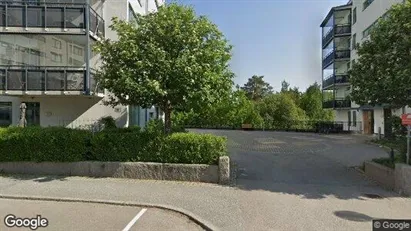 Lägenheter till salu i Danderyd - Bild från Google Street View