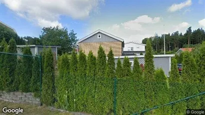 Lägenheter att hyra i Huddinge - Bild från Google Street View