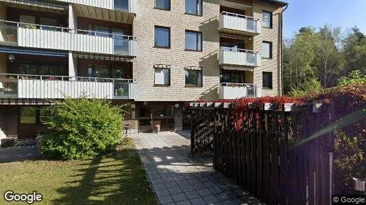 Bostadsrätter till salu i Håbo - Bild från Google Street View