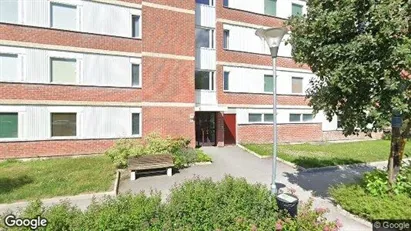 Lägenheter att hyra i Huddinge - Bild från Google Street View
