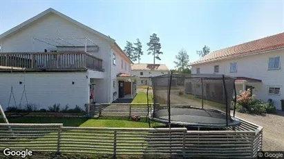 Bostadsrätter till salu i Enköping - Bild från Google Street View