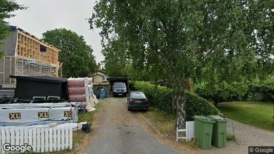 Lägenheter att hyra i Huddinge - Bild från Google Street View