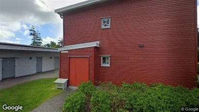 Bostadsrätter till salu i Stenungsund - Bild från Google Street View