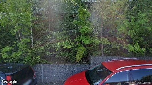 Lägenheter till salu i Huddinge - Bild från Google Street View