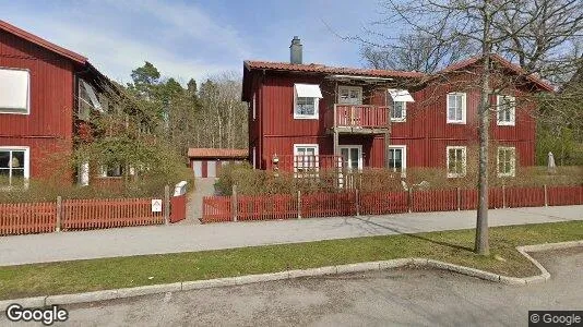 Lägenheter till salu i Sollentuna - Bild från Google Street View