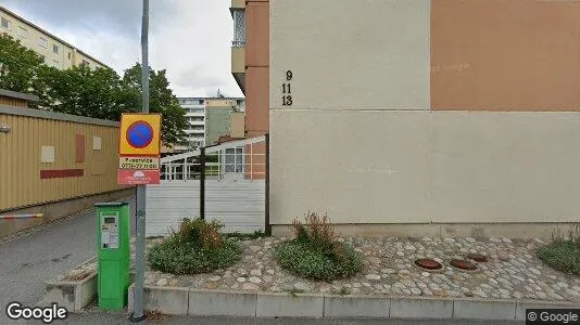 Bostadsrätter till salu i Botkyrka - Bild från Google Street View