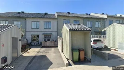 Bostadsrätter till salu i Solna - Bild från Google Street View