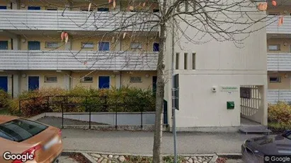Lägenheter att hyra i Huddinge - Bild från Google Street View