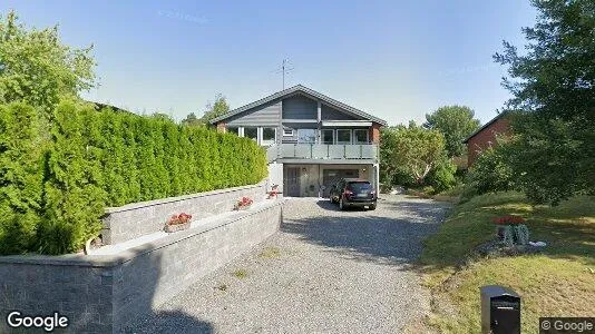 Lägenheter att hyra i Huddinge - Bild från Google Street View