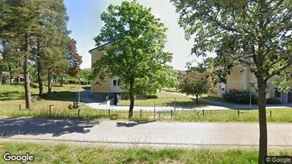 Lägenheter till salu i Haninge - Bild från Google Street View