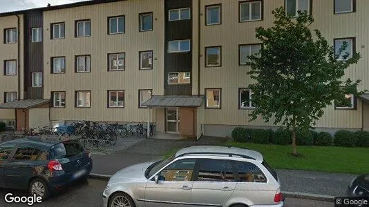 Bostadsrätter till salu i Köping - Bild från Google Street View