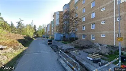 Bostadsrätter till salu i Tyresö - Bild från Google Street View