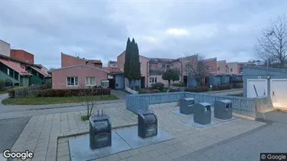 Bostadsrätter till salu i Upplands Väsby - Bild från Google Street View