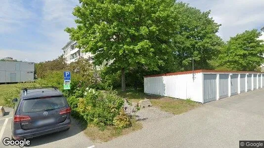 Lägenheter till salu i Haninge - Bild från Google Street View