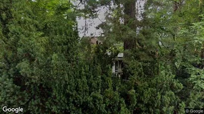 Lägenheter till salu i Huddinge - Bild från Google Street View