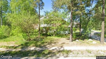 Lägenheter att hyra i Tyresö - Bild från Google Street View
