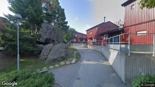 Bostadsrätter till salu i Huddinge - Bild från Google Street View