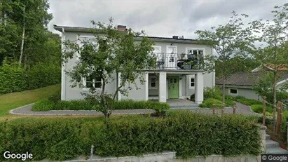 Lägenheter till salu i Täby - Bild från Google Street View