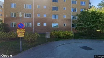 Lägenheter till salu i Haninge - Bild från Google Street View