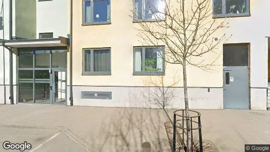 Bostadsrätter till salu i Upplands Väsby - Bild från Google Street View