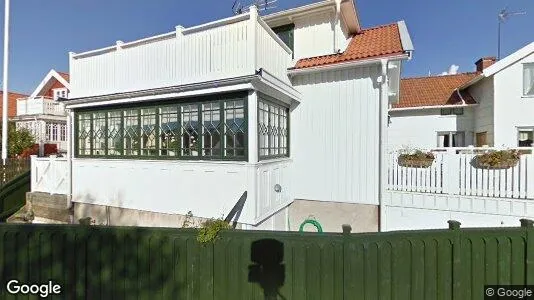 Lägenheter till salu i Orust - Bild från Google Street View