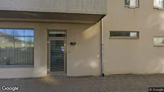 Lägenheter till salu i Lundby - Bild från Google Street View