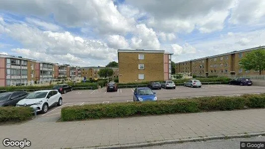 Bostadsrätter till salu i Husie - Bild från Google Street View