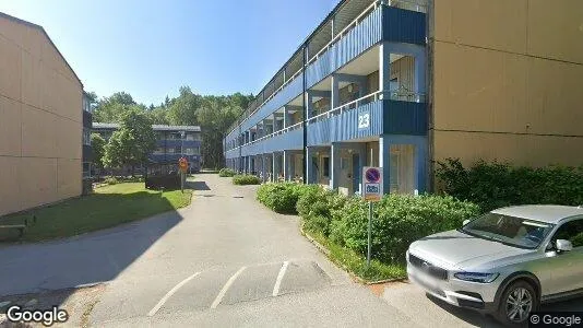 Bostadsrätter till salu i Haninge - Bild från Google Street View