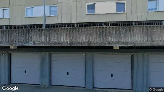 Bostadsrätter till salu i Haninge - Bild från Google Street View