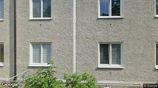 Bostadsrätter till salu i Huddinge - Bild från Google Street View
