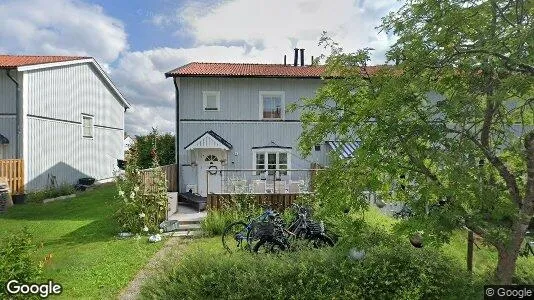 Bostadsrätter till salu i Enköping - Bild från Google Street View
