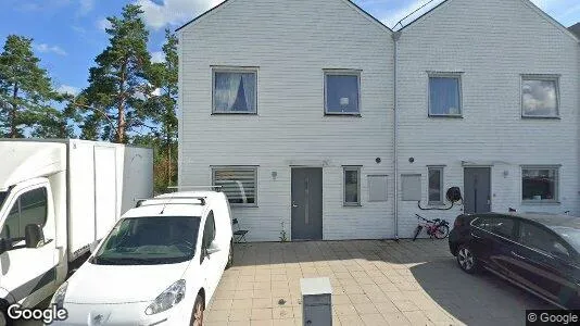 Bostadsrätter till salu i Botkyrka - Bild från Google Street View