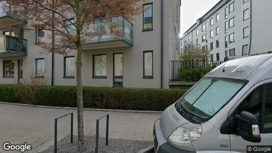 Lägenheter till salu i Solna - Bild från Google Street View