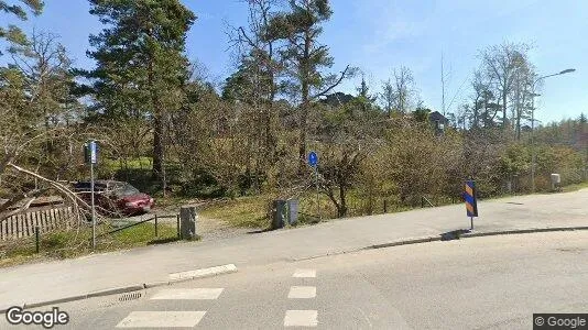 Lägenheter till salu i Nacka - Bild från Google Street View