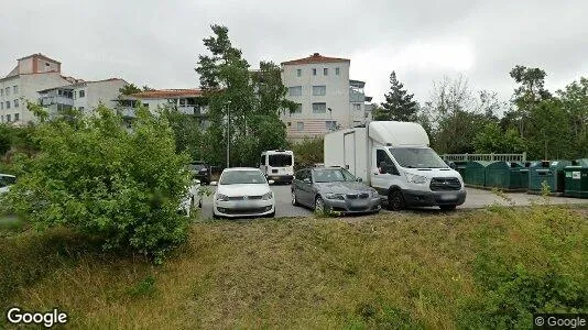 Lägenheter till salu i Nacka - Bild från Google Street View