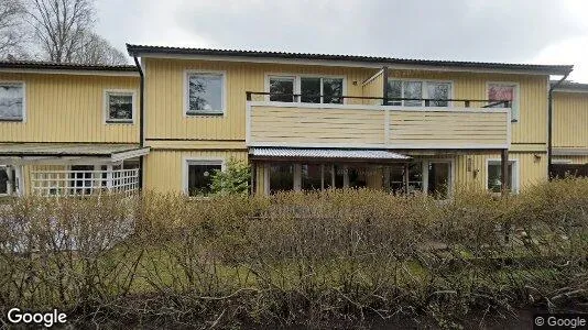 Lägenheter till salu i Haninge - Bild från Google Street View