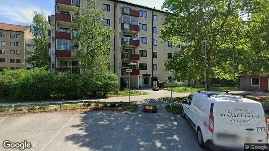 Lägenheter till salu i Haninge - Bild från Google Street View
