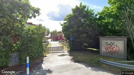 Lägenheter att hyra i Haninge - Bild från Google Street View