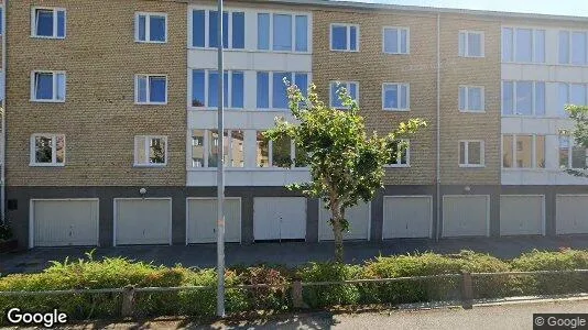 Bostadsrätter till salu i Vara - Bild från Google Street View