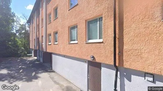 Lägenheter till salu i Botkyrka - Bild från Google Street View