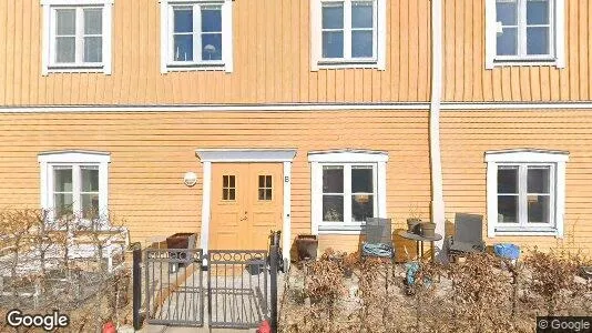 Bostadsrätter till salu i Örebro - Bild från Google Street View
