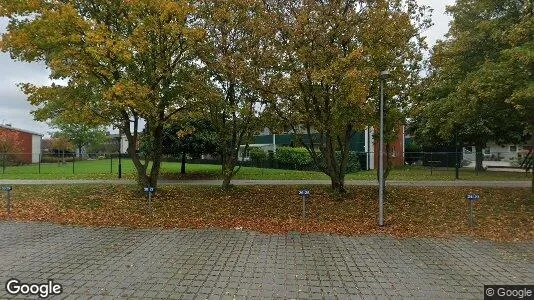 Bostadsrätter till salu i Husie - Bild från Google Street View
