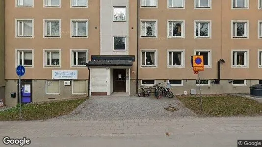 Lägenheter att hyra i Huddinge - Bild från Google Street View