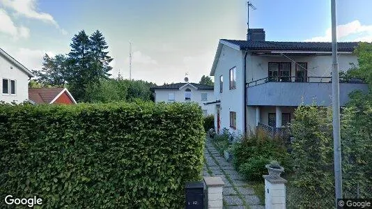 Lägenheter att hyra i Huddinge - Bild från Google Street View