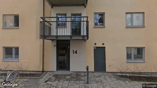 Lägenheter till salu i Huddinge - Bild från Google Street View