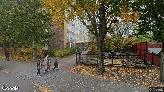 Lägenheter att hyra i Rosengård - Bild från Google Street View