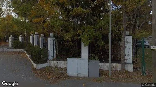 Bostadsrätter till salu i Huddinge - Bild från Google Street View