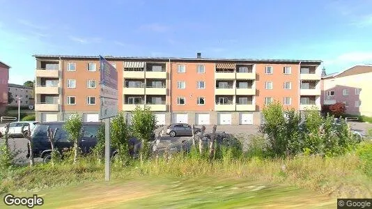 Bostadsrätter till salu i Köping - Bild från Google Street View
