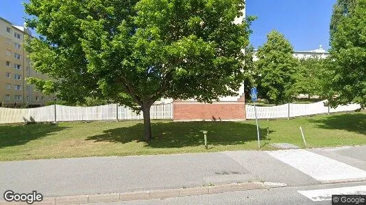 Bostadsrätter till salu i Botkyrka - Bild från Google Street View