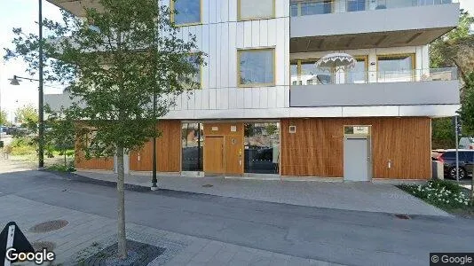 Bostadsrätter till salu i Haninge - Bild från Google Street View